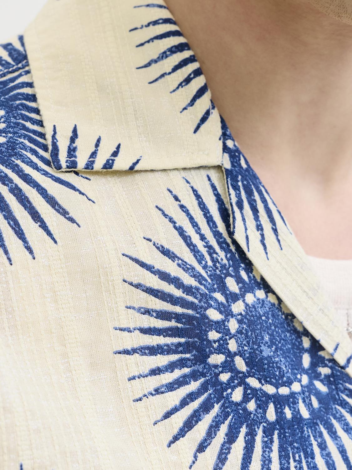 model_shot-detail